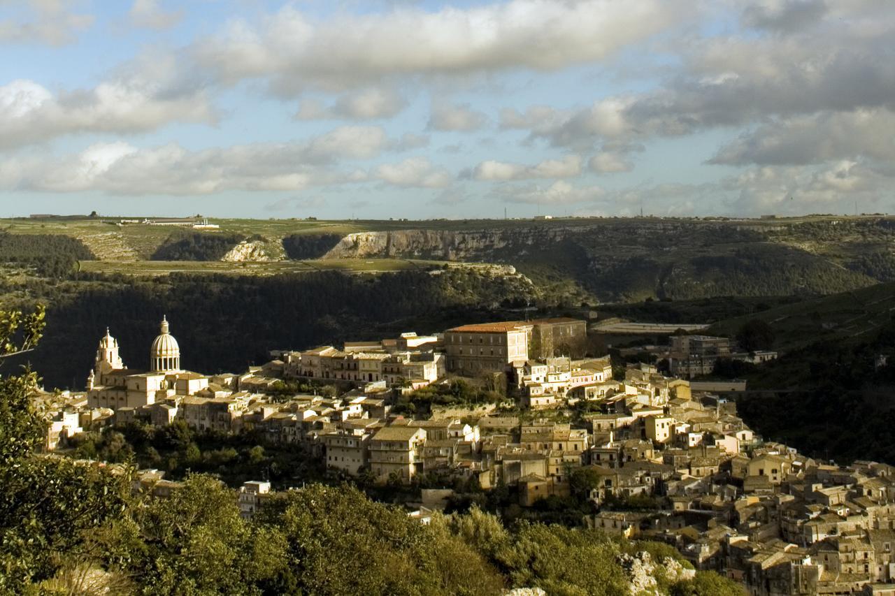 Bed and Breakfast Giumbabulla Luxury House Ragusa Exterior foto