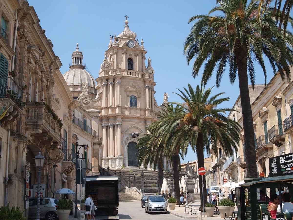 Bed and Breakfast Giumbabulla Luxury House Ragusa Exterior foto